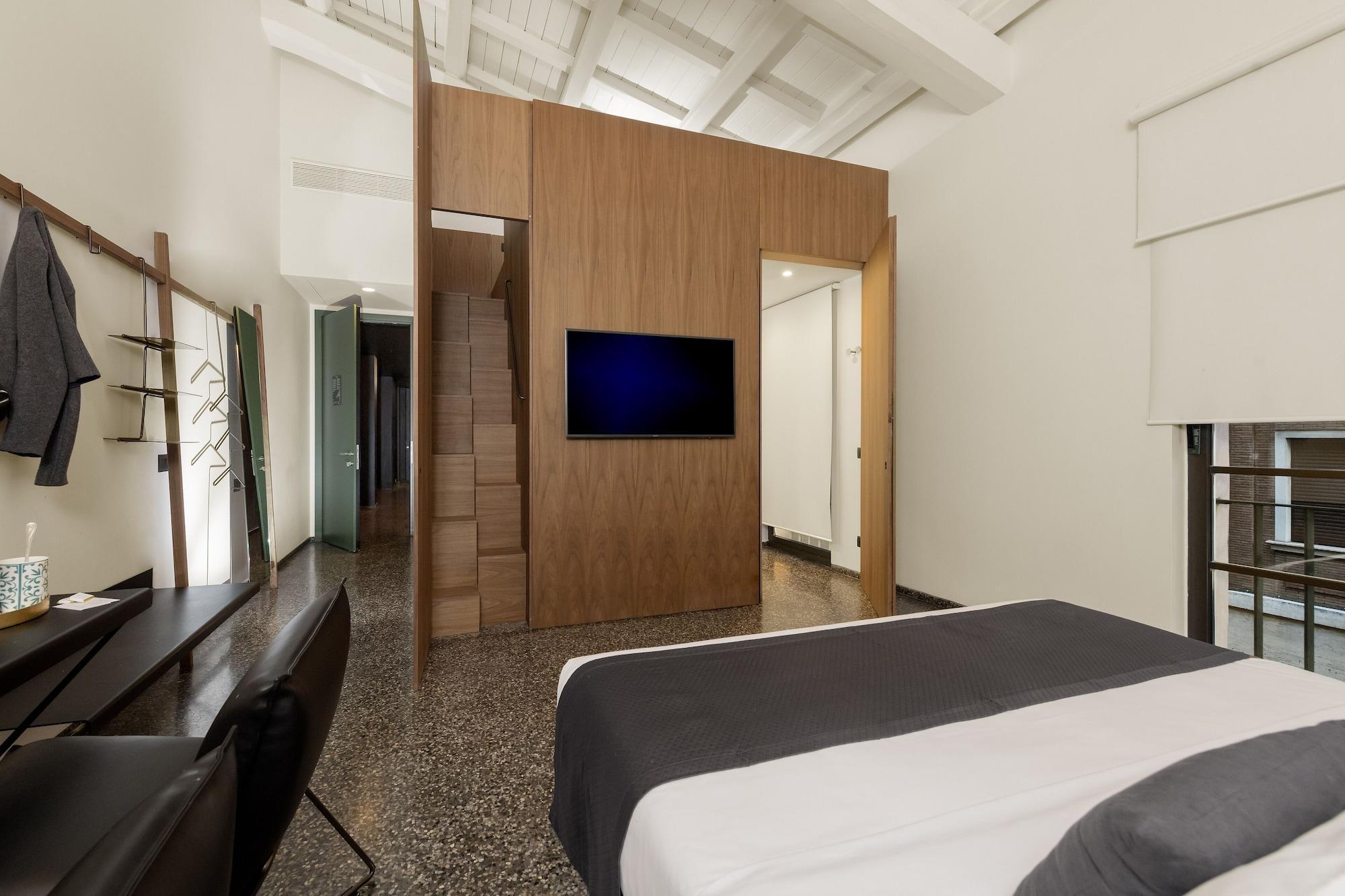 Royal Bissolati 4* Roma